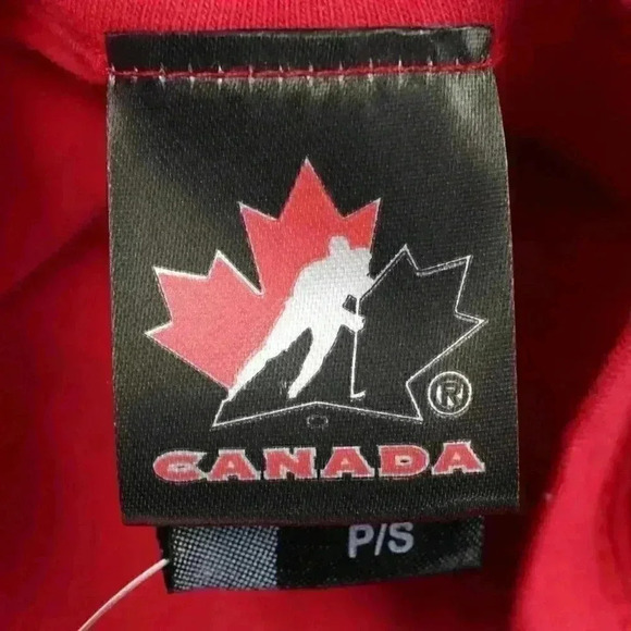 NEW! SOGO TEAM CANADA mens red graphic small t-shirt - Picture 7 of 7